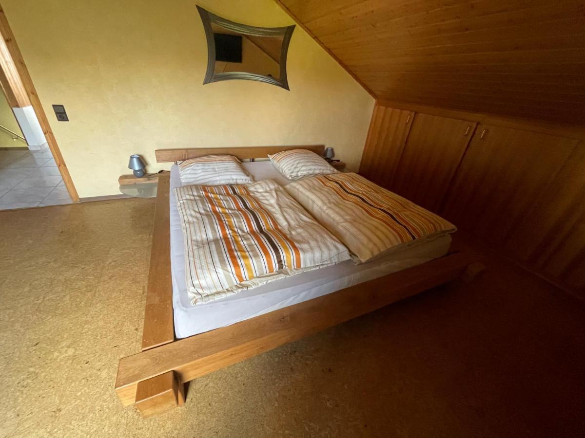 Ferienwohnung Zum Nuerburgring Munk Luaran gambar