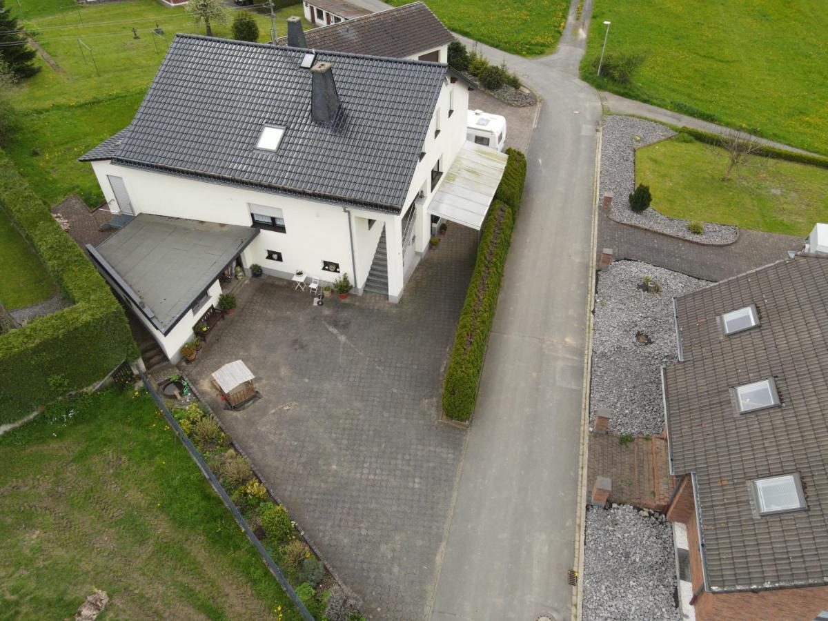 Ferienwohnung Zum Nuerburgring Munk Luaran gambar