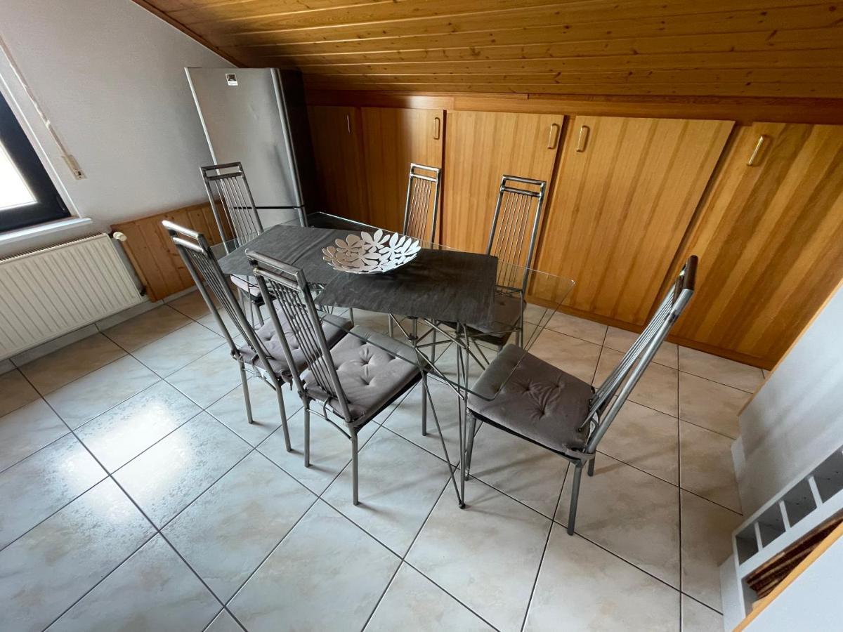 Ferienwohnung Zum Nuerburgring Munk Luaran gambar